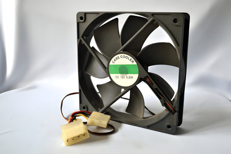Axial Fans in Series or Parallel