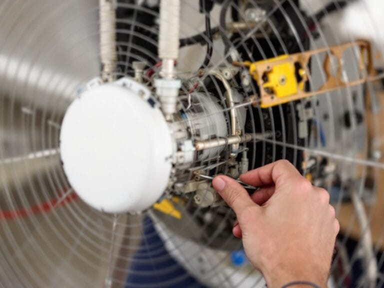 How Do You Fix a Fan Step by Step