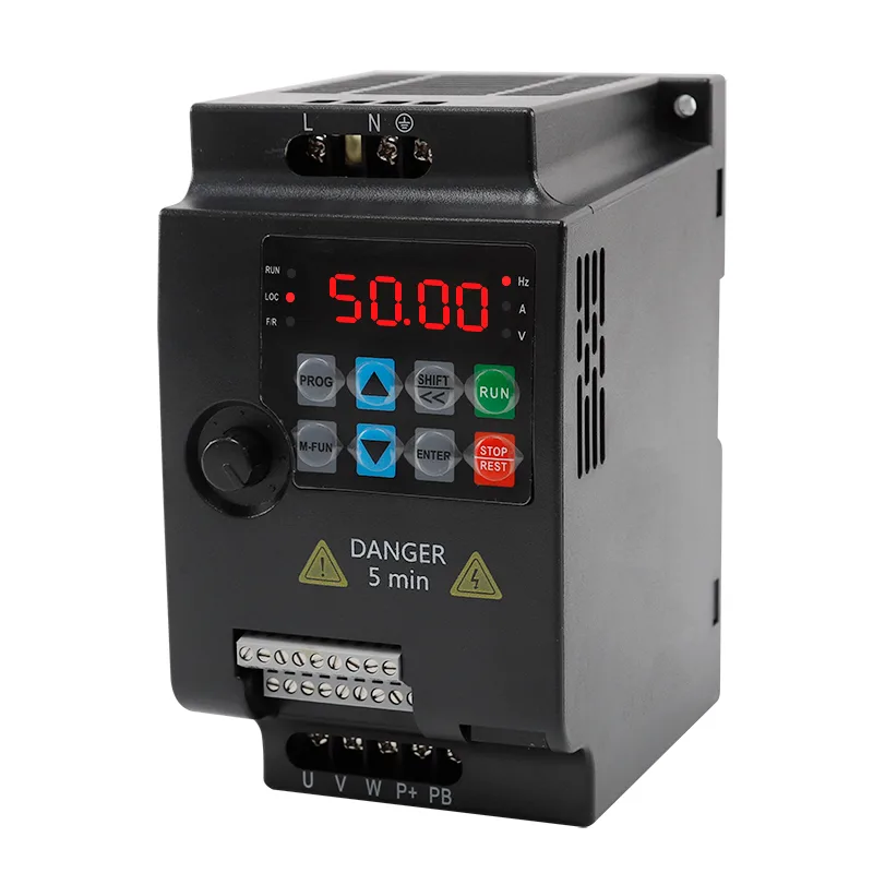 780 series Overloaded vector inverter (5)
